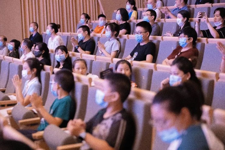 活动报道 | “科技助力，跨越时空”，小鹿纯子携手刘明康共享中日音乐盛宴